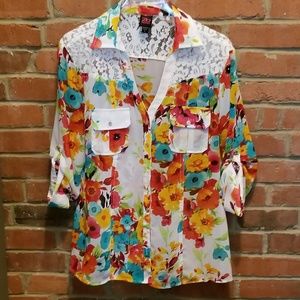 2b Bebe floral lacy blouse